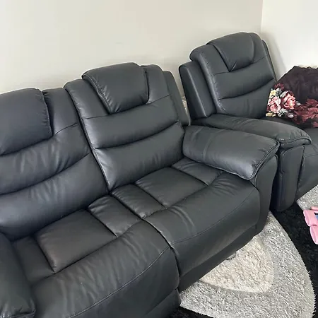 Redon Esaj Apartment *
